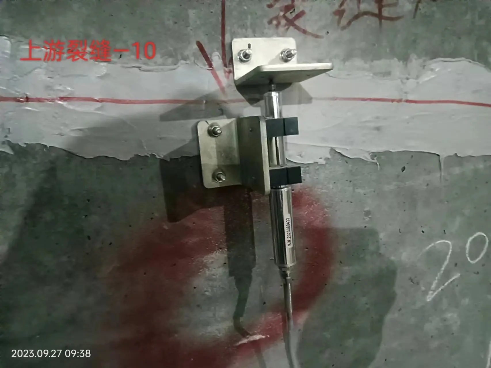 米朗LVDT裂縫計系列在橋梁裂縫上應(yīng)用監(jiān)測